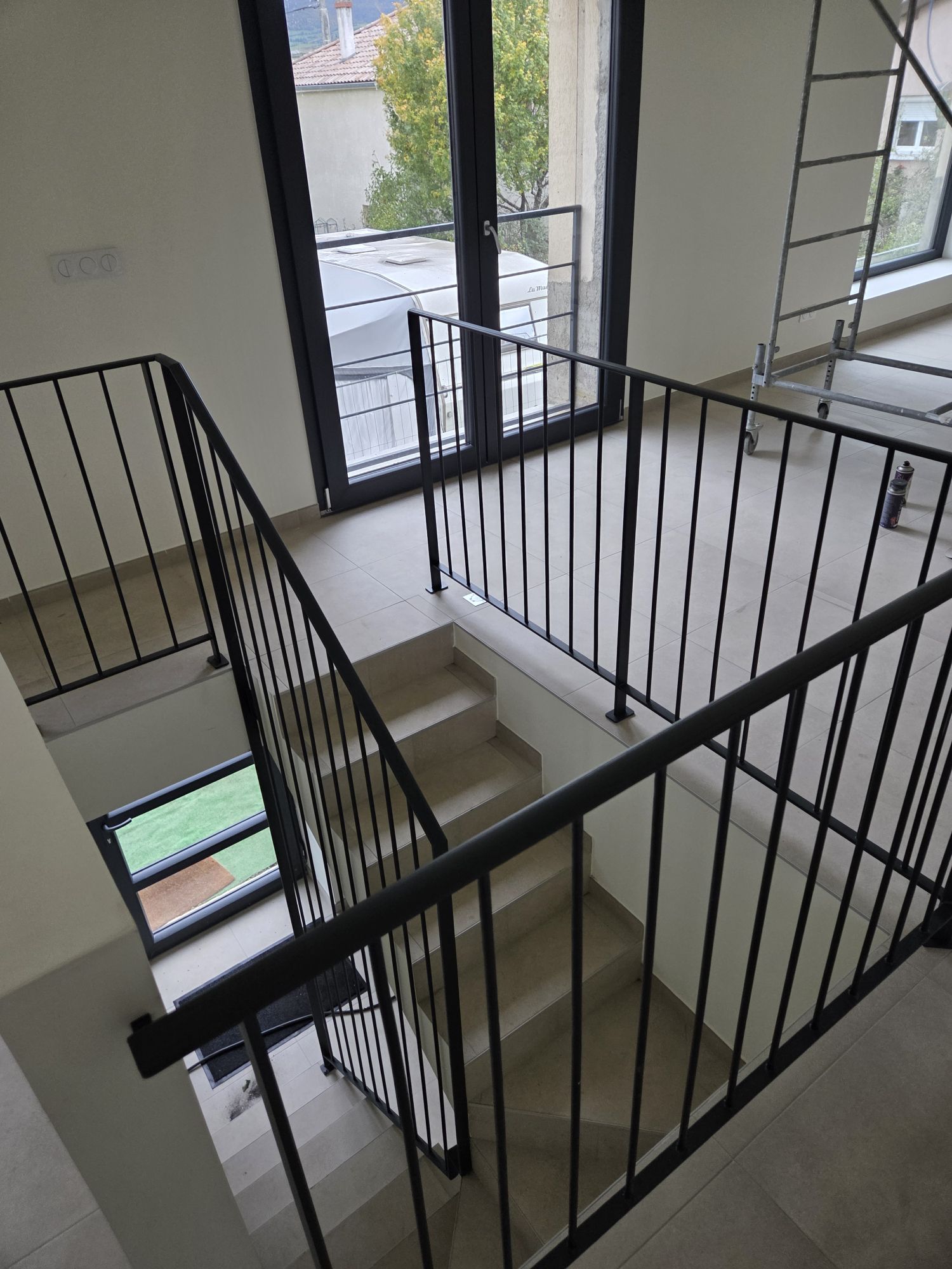 Fabrication de garde-corps sur mesure en métal aux monts d'or près de Lyon