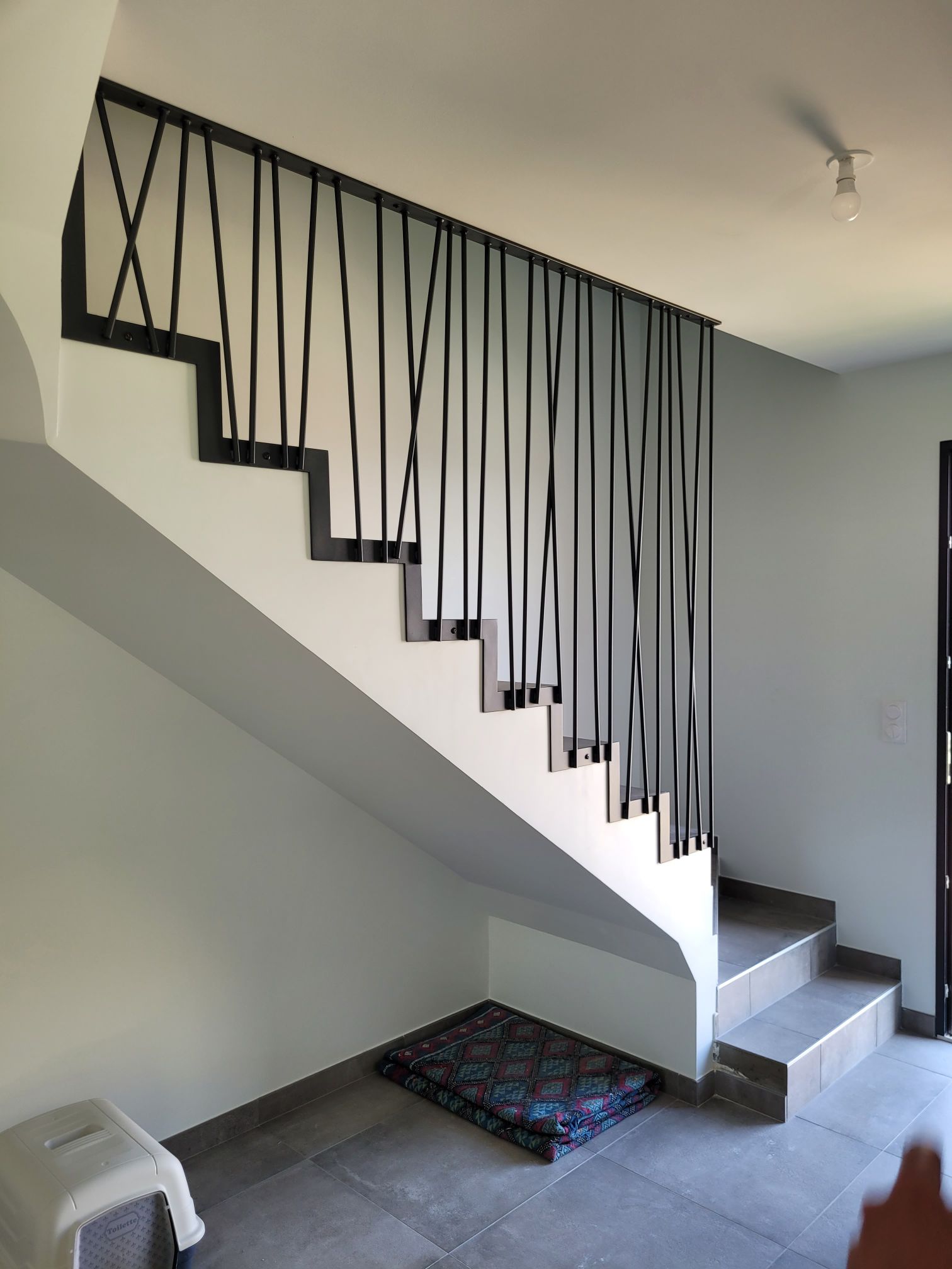 Métallerie RPA spécialiste de la fabrication et la pose de garde-corps en métal sur mesure a Lyon