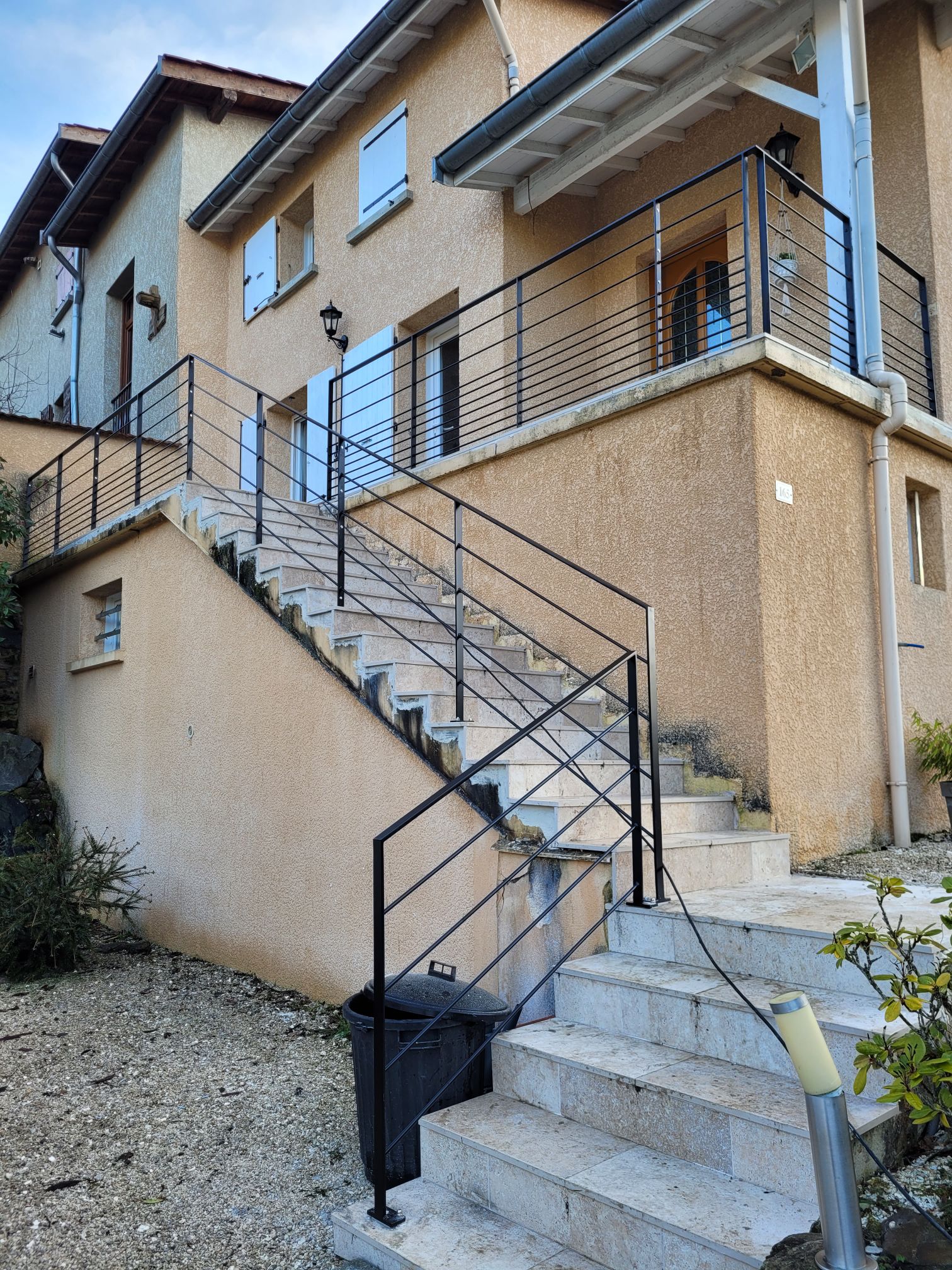 création de garde-corps sur mesure en métal a Courzieu près de Lyon