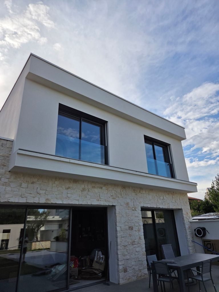 fabrication et pose de garde-corps en verre a Lyon