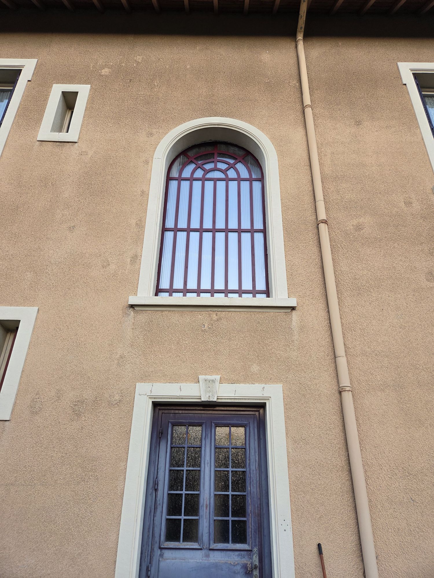 menuiserie métallique a rupture thermique style verrière à Lyon