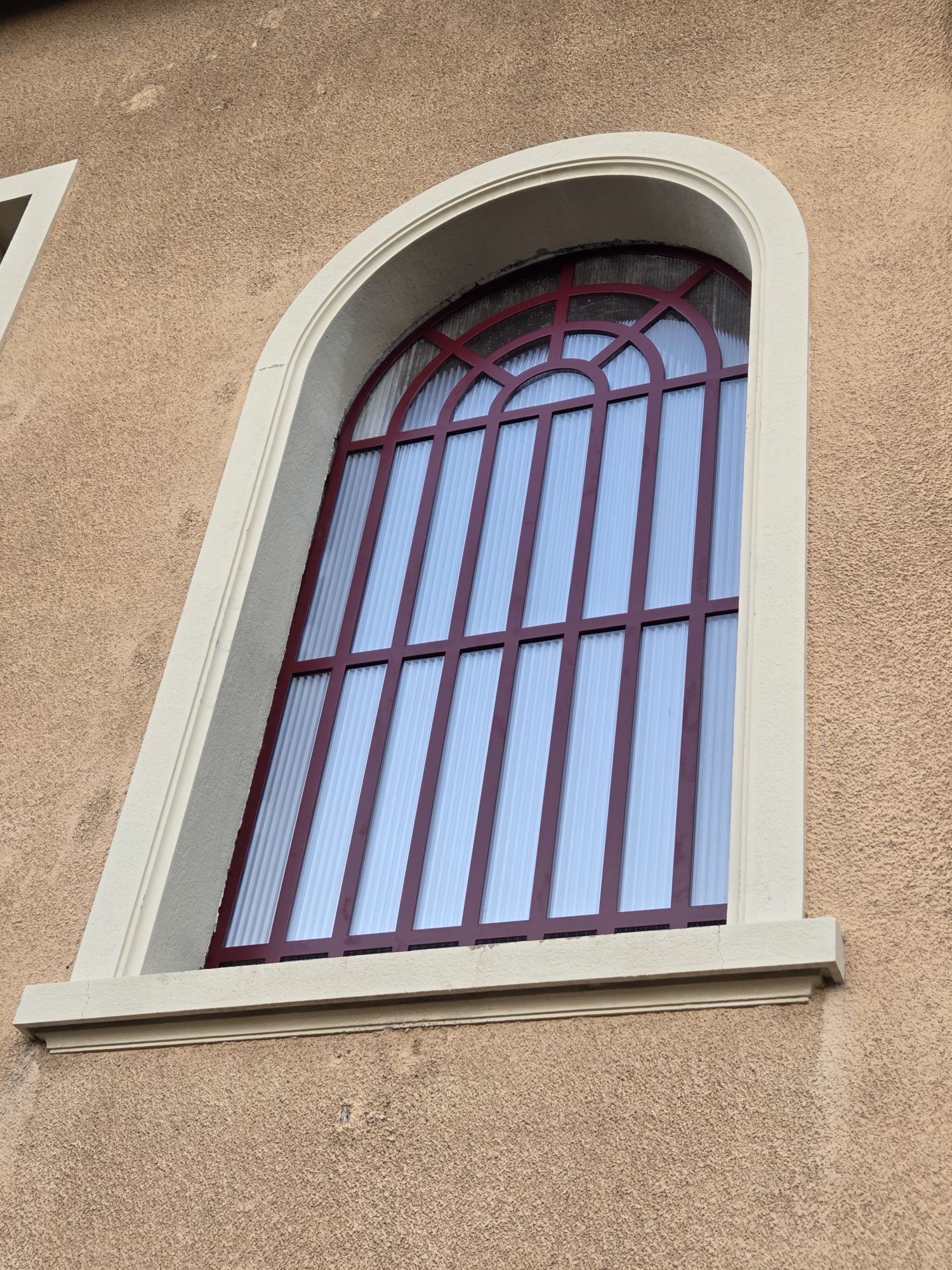 menuiserie métallique a rupture thermique style verrière à Lyon