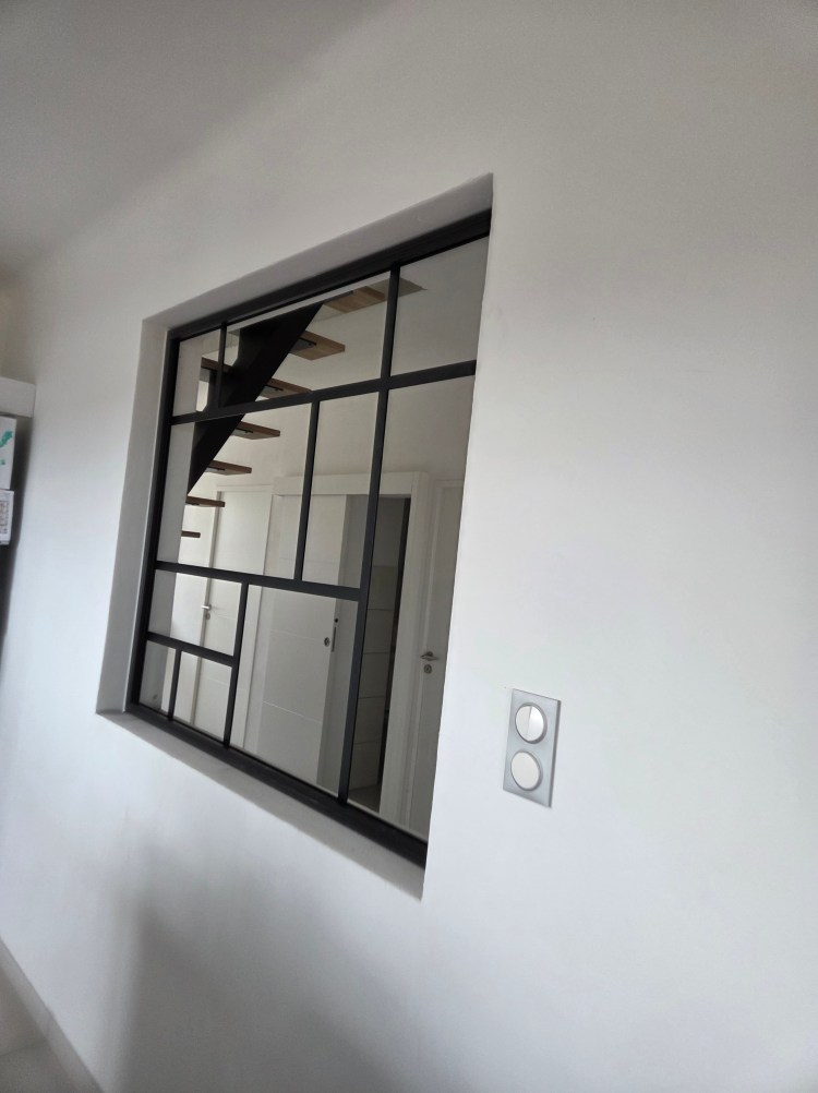 verrière acier sur mesure  thermolaquée noir 9005 ft